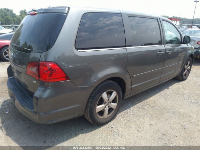 Photo 3 VIN: 2V4RW3D14AR393217 - VOLKSWAGEN ROUTAN 