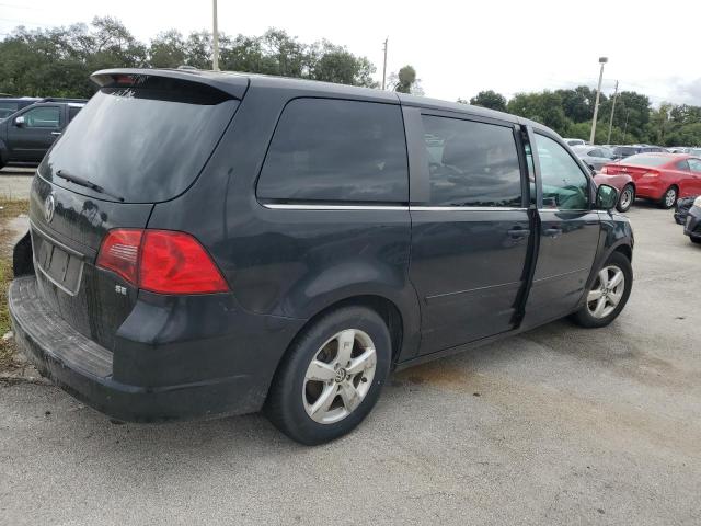 Photo 2 VIN: 2V4RW3D15AR158924 - VOLKSWAGEN ROUTAN SE 