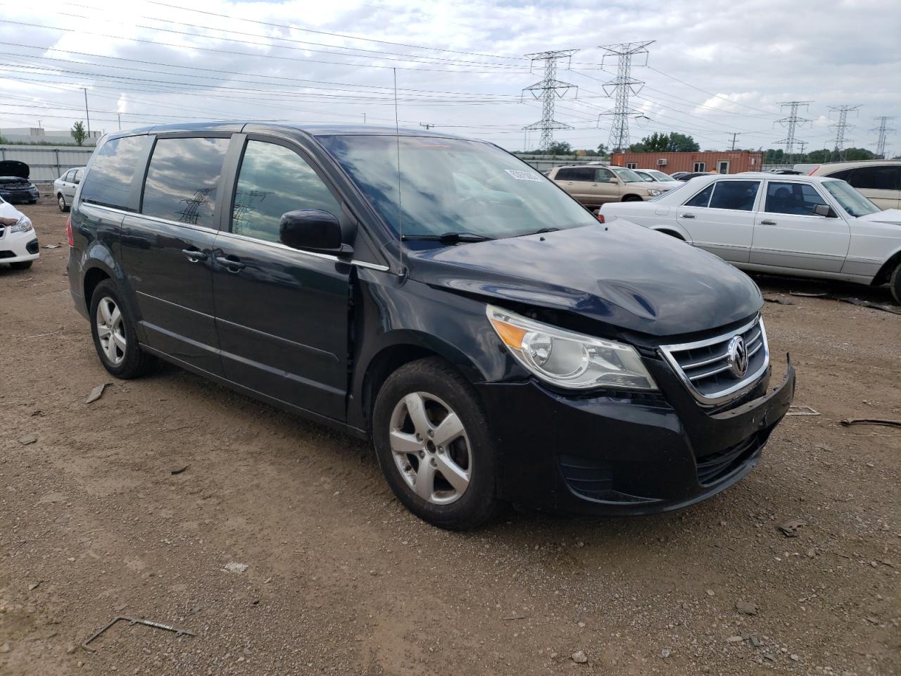 Photo 3 VIN: 2V4RW3D15AR184469 - VOLKSWAGEN ROUTAN 