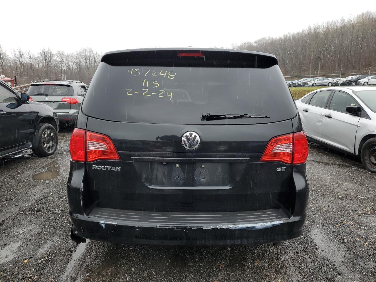 Photo 5 VIN: 2V4RW3D15AR195813 - VOLKSWAGEN ROUTAN 