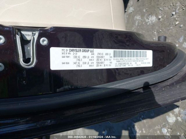 Photo 8 VIN: 2V4RW3D15AR231399 - VOLKSWAGEN ROUTAN 