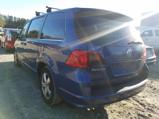 Photo 2 VIN: 2V4RW3D15AR294499 - VOLKSWAGEN ROUTAN 