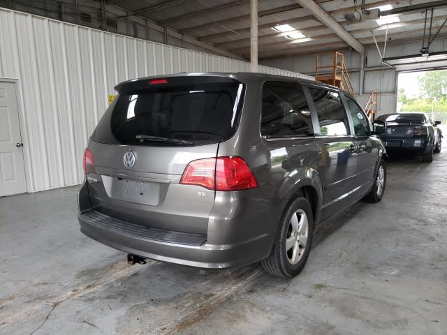 Photo 3 VIN: 2V4RW3D15AR333205 - VOLKSWAGEN ROUTAN SE 