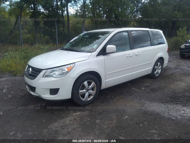 Photo 1 VIN: 2V4RW3D16AR158902 - VOLKSWAGEN ROUTAN 