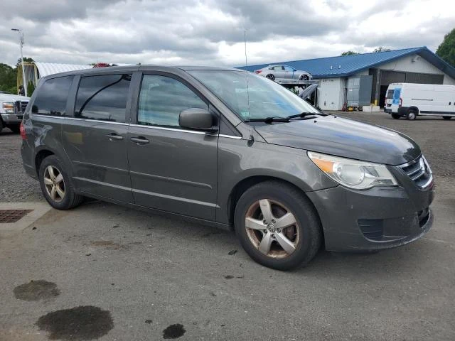 Photo 3 VIN: 2V4RW3D16AR202560 - VOLKSWAGEN ROUTAN SE 