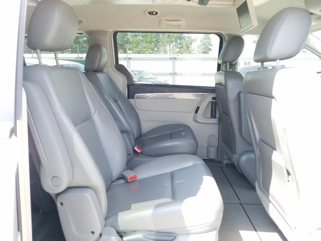 Photo 5 VIN: 2V4RW3D16AR209279 - VOLKSWAGEN ROUTAN SE 