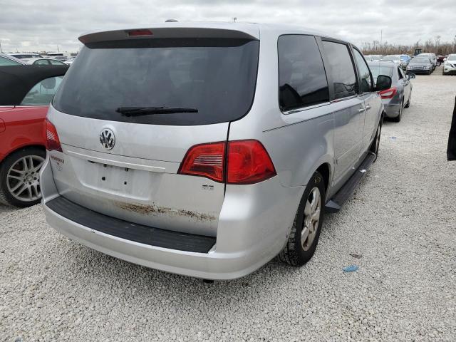 Photo 3 VIN: 2V4RW3D16AR237065 - VOLKSWAGEN ROUTAN SE 