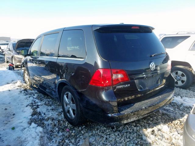 Photo 2 VIN: 2V4RW3D16AR245926 - VOLKSWAGEN ROUTAN SE 