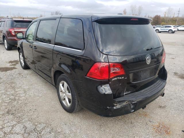 Photo 2 VIN: 2V4RW3D16AR246011 - VOLKSWAGEN ROUTAN SE 