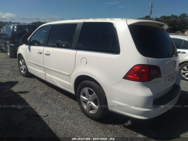 Photo 2 VIN: 2V4RW3D16AR263097 - VOLKSWAGEN ROUTAN 