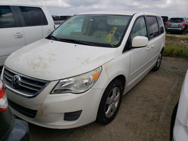 Photo 1 VIN: 2V4RW3D16AR333228 - VOLKSWAGEN ROUTAN SE 