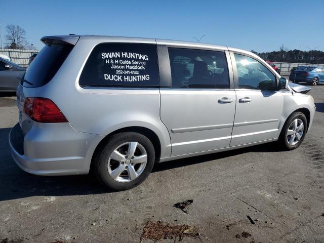 Photo 2 VIN: 2V4RW3D16AR360512 - VOLKSWAGEN ROUTAN 