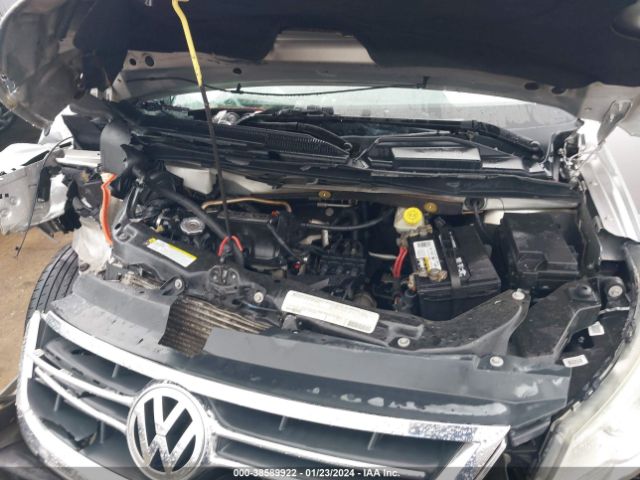 Photo 9 VIN: 2V4RW3D16AR407389 - VOLKSWAGEN ROUTAN 