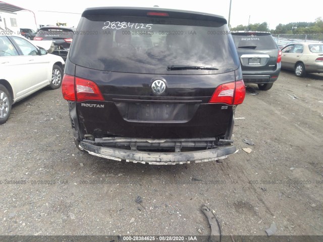 Photo 5 VIN: 2V4RW3D17AR230917 - VOLKSWAGEN ROUTAN 