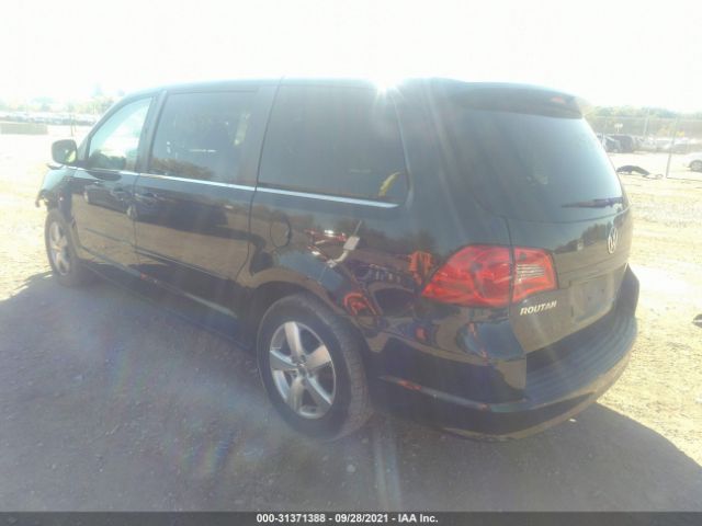 Photo 2 VIN: 2V4RW3D17AR236555 - VOLKSWAGEN ROUTAN 