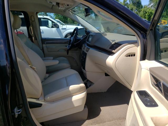 Photo 4 VIN: 2V4RW3D17AR262976 - VOLKSWAGEN ROUTAN SE 