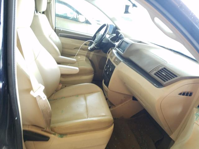 Photo 4 VIN: 2V4RW3D17AR294620 - VOLKSWAGEN ROUTAN SE 