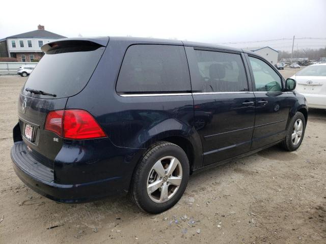 Photo 2 VIN: 2V4RW3D17AR305941 - VOLKSWAGEN ROUTAN SE 