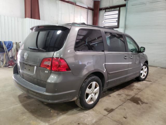 Photo 3 VIN: 2V4RW3D17AR424153 - VOLKSWAGEN ROUTAN SE 