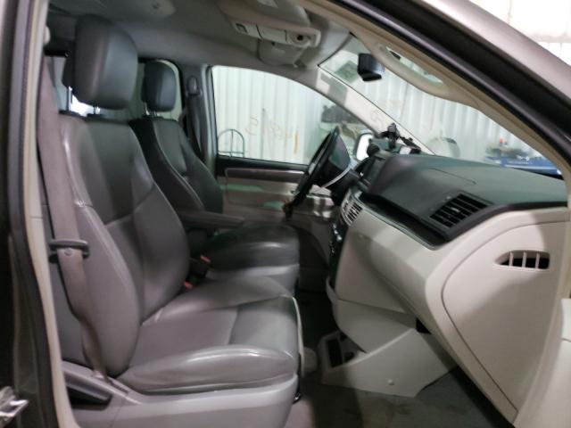 Photo 4 VIN: 2V4RW3D17AR424153 - VOLKSWAGEN ROUTAN SE 