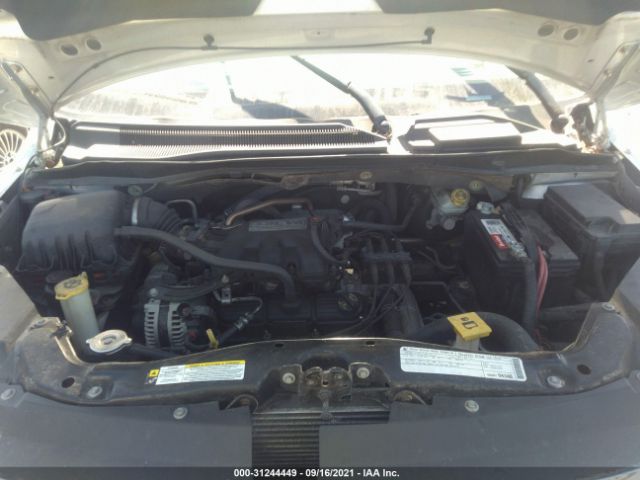 Photo 9 VIN: 2V4RW3D18AR159162 - VOLKSWAGEN ROUTAN 