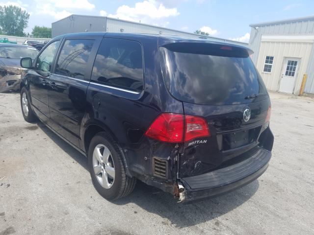 Photo 2 VIN: 2V4RW3D18AR174213 - VOLKSWAGEN ROUTAN SE 