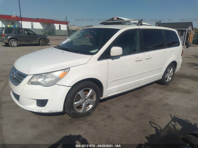 Photo 1 VIN: 2V4RW3D18AR227363 - VOLKSWAGEN ROUTAN 