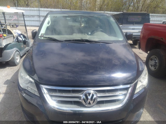 Photo 5 VIN: 2V4RW3D18AR294528 - VOLKSWAGEN ROUTAN 