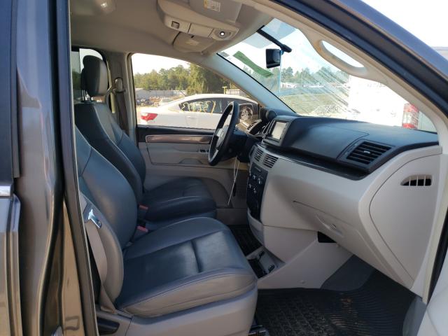 Photo 4 VIN: 2V4RW3D18AR393186 - VOLKSWAGEN ROUTAN SE 