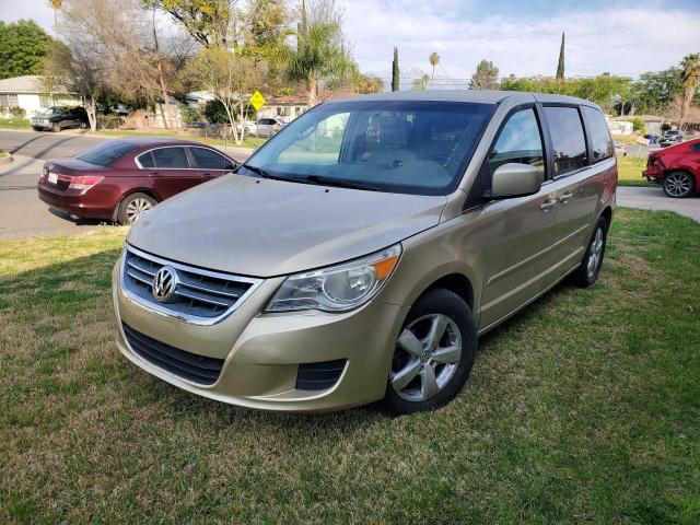 Photo 1 VIN: 2V4RW3D19AR294473 - VOLKSWAGEN ROUTAN SE 