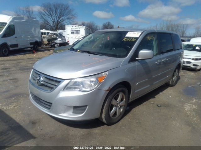 Photo 1 VIN: 2V4RW3D19AR296479 - VOLKSWAGEN ROUTAN 