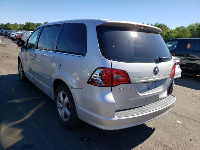 Photo 2 VIN: 2V4RW3D19AR348435 - VOLKSWAGEN ROUTAN SE 