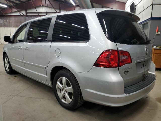 Photo 1 VIN: 2V4RW3D19AR393195 - VOLKSWAGEN ROUTAN 