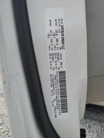 Photo 12 VIN: 2V4RW3D19AR407449 - VOLKSWAGEN ROUTAN SE 