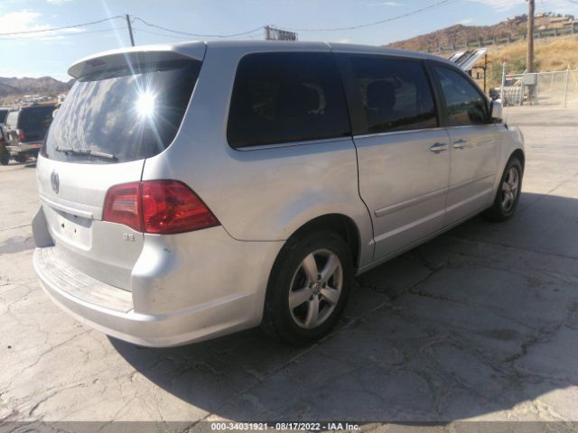 Photo 3 VIN: 2V4RW3D1XAR272434 - VOLKSWAGEN ROUTAN 