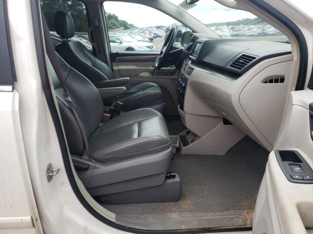 Photo 4 VIN: 2V4RW3D1XAR295549 - VOLKSWAGEN ROUTAN SE 