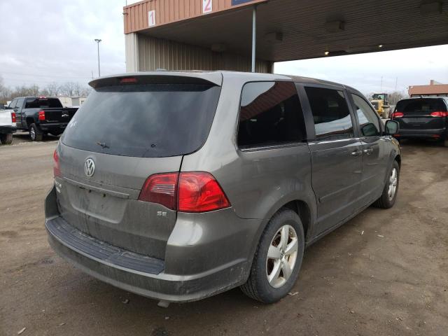 Photo 3 VIN: 2V4RW3D1XAR296197 - VOLKSWAGEN ROUTAN SE 