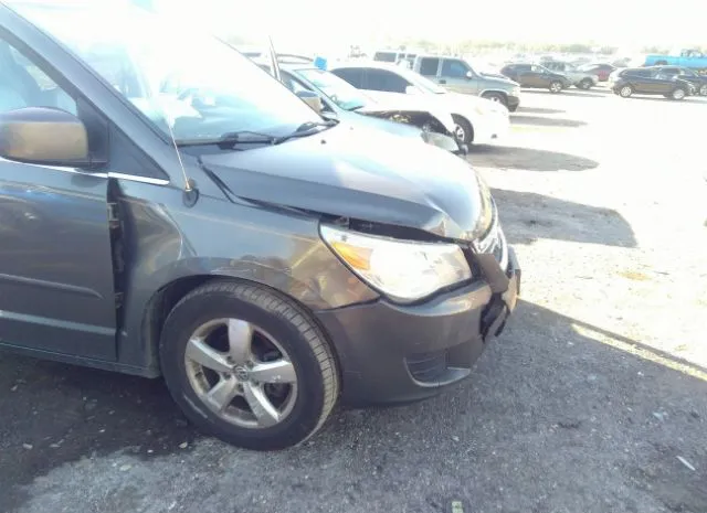 Photo 5 VIN: 2V4RW3D1XAR296295 - VOLKSWAGEN ROUTAN 