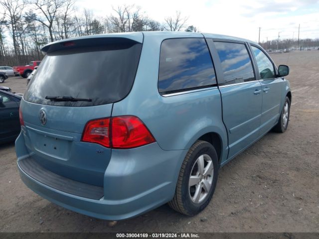 Photo 3 VIN: 2V4RW3D1XAR323284 - VOLKSWAGEN ROUTAN 