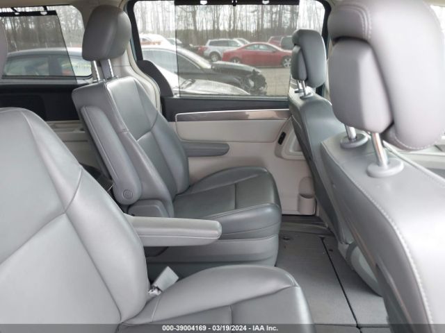 Photo 7 VIN: 2V4RW3D1XAR323284 - VOLKSWAGEN ROUTAN 