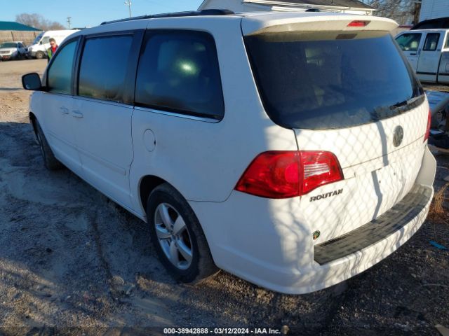 Photo 2 VIN: 2V4RW3DG0BR717186 - VOLKSWAGEN ROUTAN 