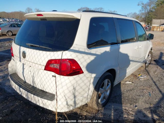 Photo 3 VIN: 2V4RW3DG0BR717186 - VOLKSWAGEN ROUTAN 