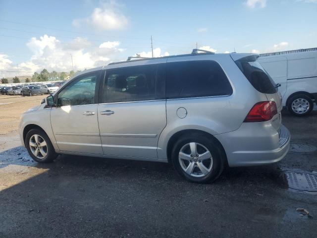 Photo 1 VIN: 2V4RW3DG0BR738748 - VOLKSWAGEN ROUTAN SE 