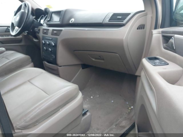 Photo 4 VIN: 2V4RW3DG0BR766534 - VOLKSWAGEN ROUTAN 