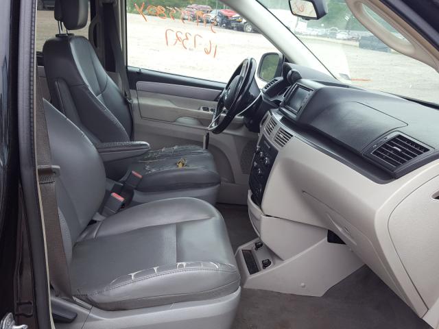 Photo 4 VIN: 2V4RW3DG1BR625939 - VOLKSWAGEN ROUTAN SE 