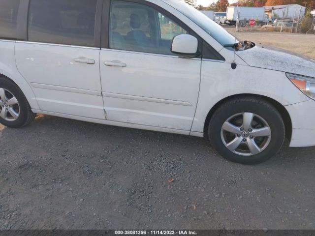 Photo 5 VIN: 2V4RW3DG1BR668189 - VOLKSWAGEN ROUTAN 