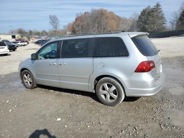 Photo 1 VIN: 2V4RW3DG1BR717391 - VOLKSWAGEN ROUTAN SE 