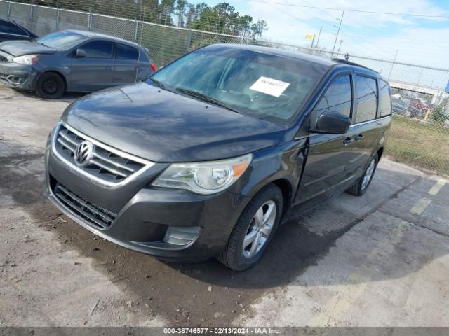 Photo 1 VIN: 2V4RW3DG2BR695014 - VOLKSWAGEN ROUTAN 