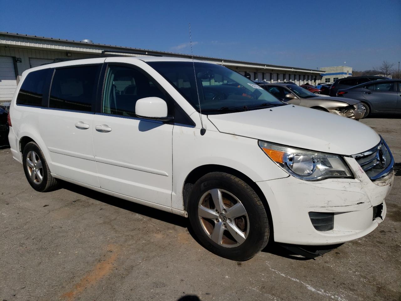 Photo 3 VIN: 2V4RW3DG3BR634268 - VOLKSWAGEN ROUTAN 