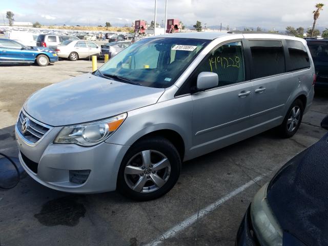 Photo 1 VIN: 2V4RW3DG3BR642001 - VOLKSWAGEN ROUTAN SE 